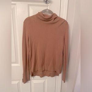 WOMENS IMAN TURTLENECK SWEATER SIZE SMALL